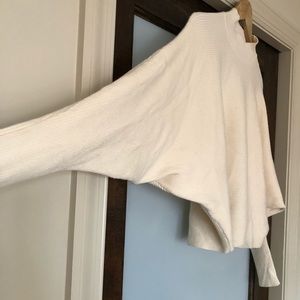 Zara Knit Batwing Cropped Sweater